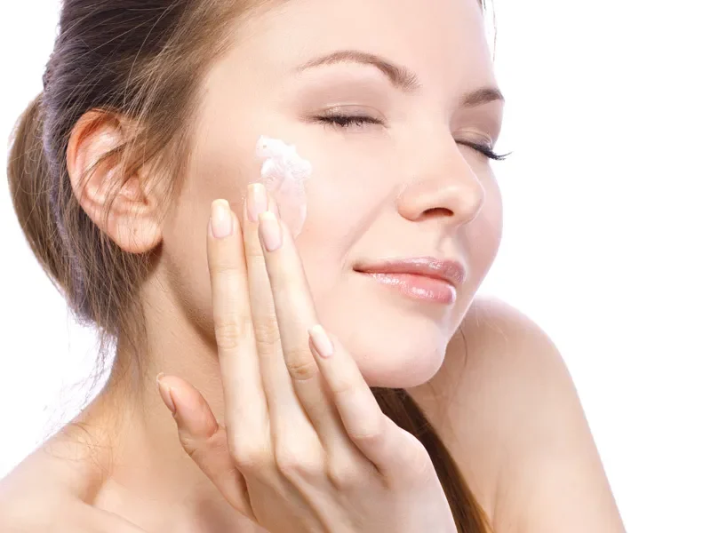 "Lưu Ý Quan Trọng" Khi Chọn Kem Dưỡng Có SPF